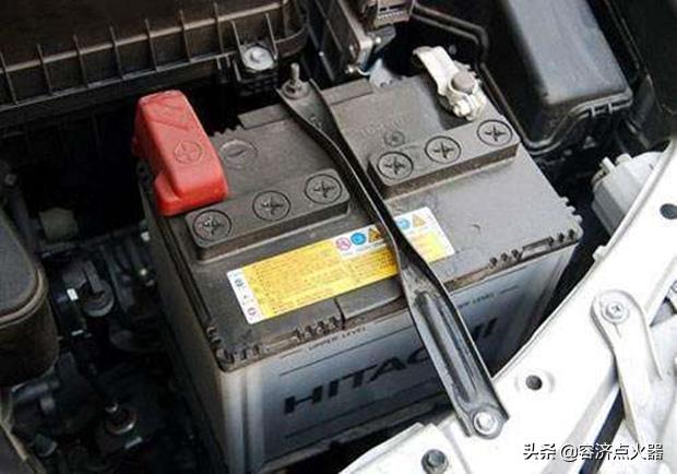 车子电瓶电压正常多少伏，能否通过电压来判断电瓶是否正常？