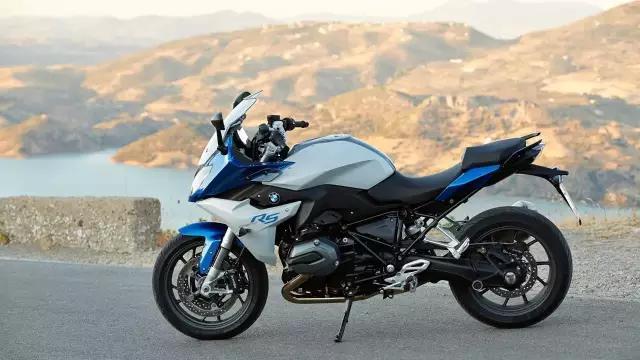最新消息：BMW顶级运动旅行摩托车上市，售价20万起