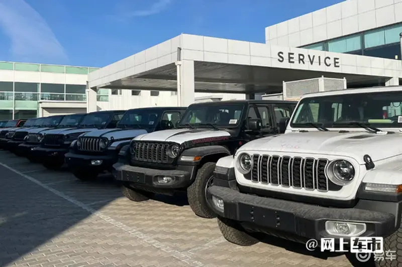 Jeep国内销量暴跌78.7角斗士和大切诺基售出0辆-图1